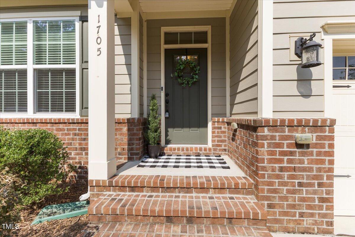 1705 Bodwin Lane