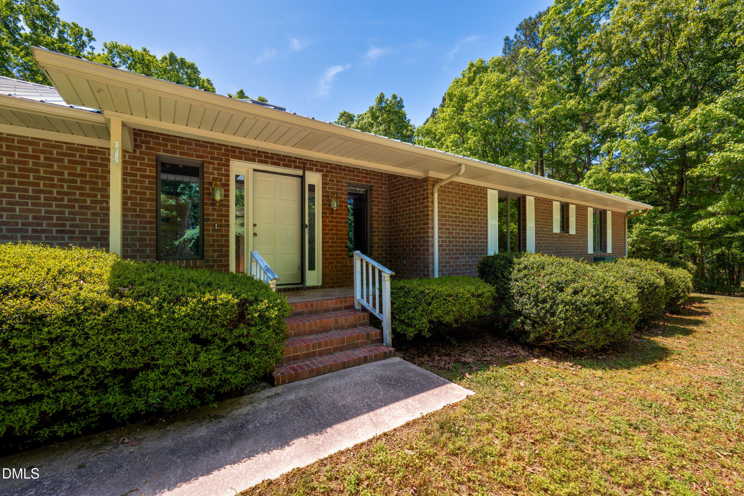 1044 Log Barn Road