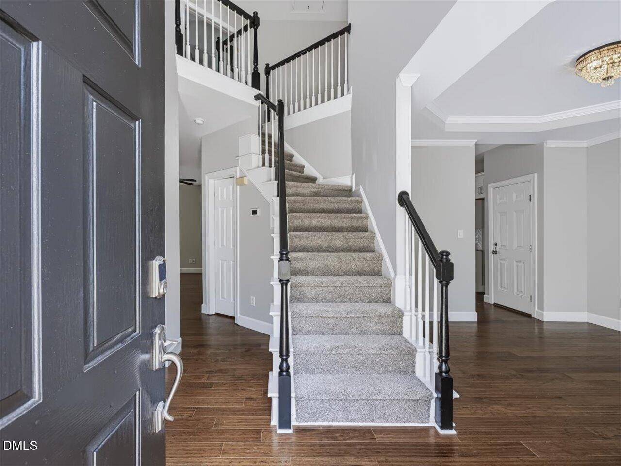 1512 Fairbanks Road