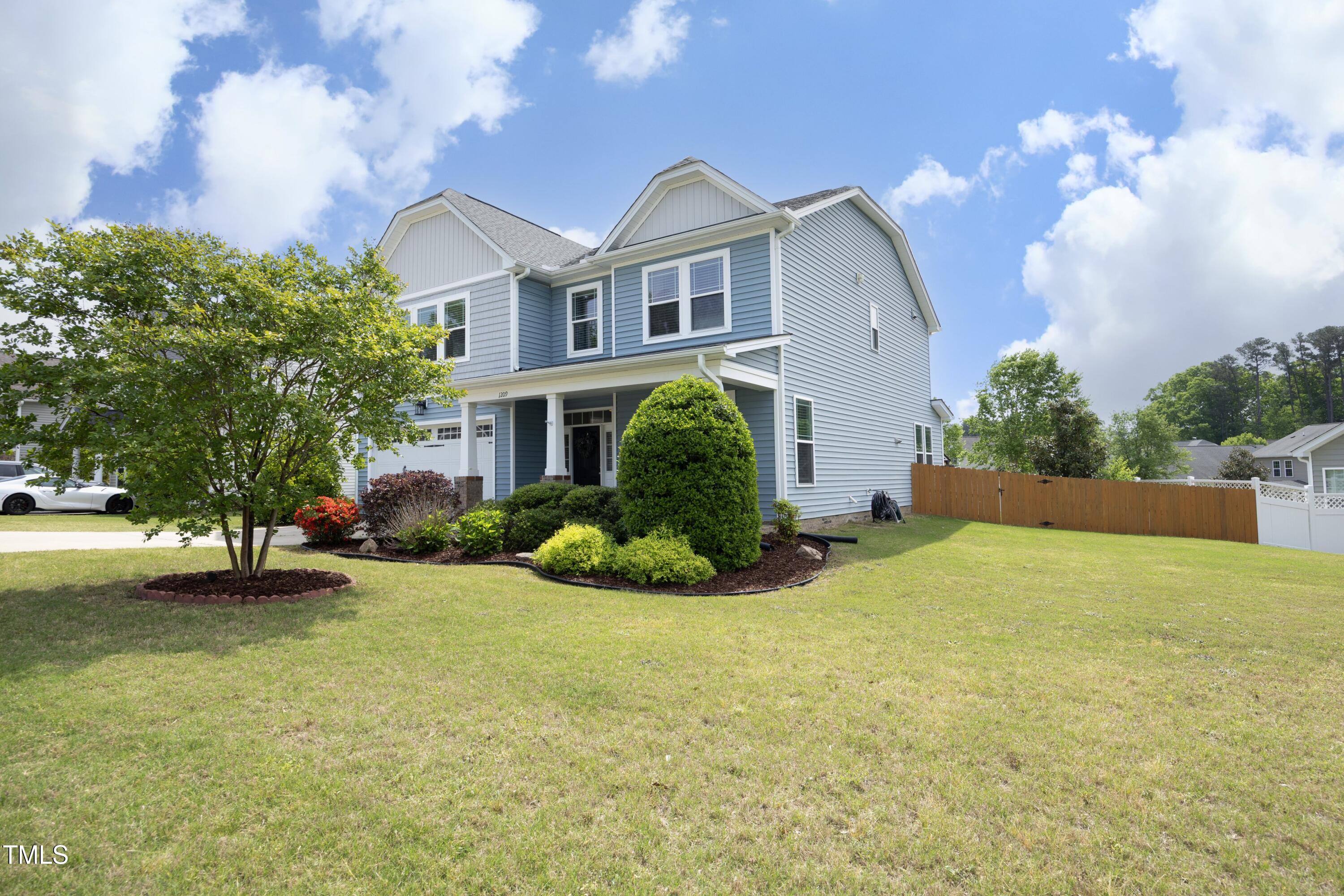 1209 Redwood Valley Lane