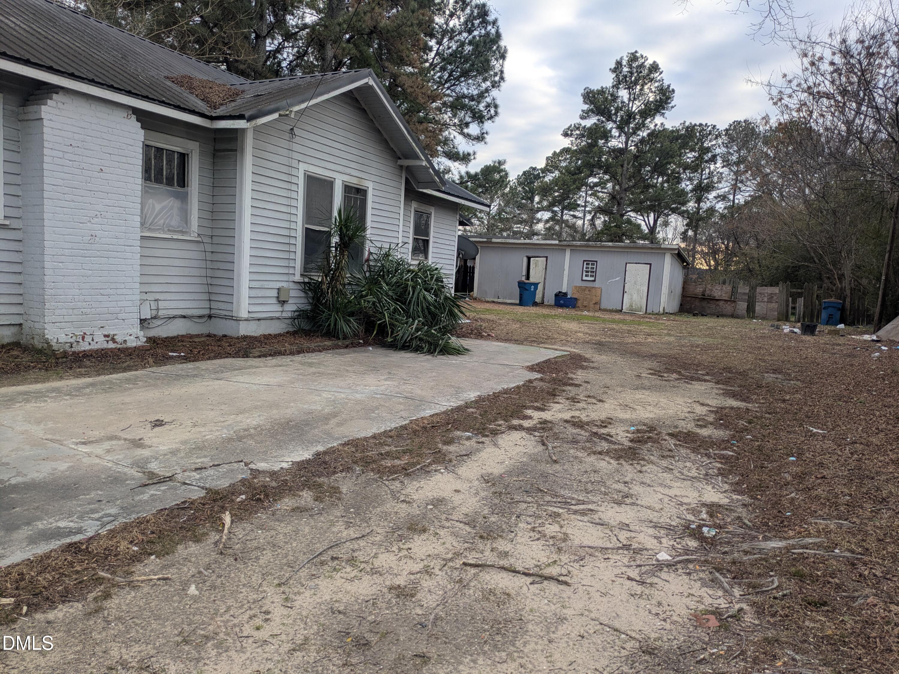 308 E Cleveland Street