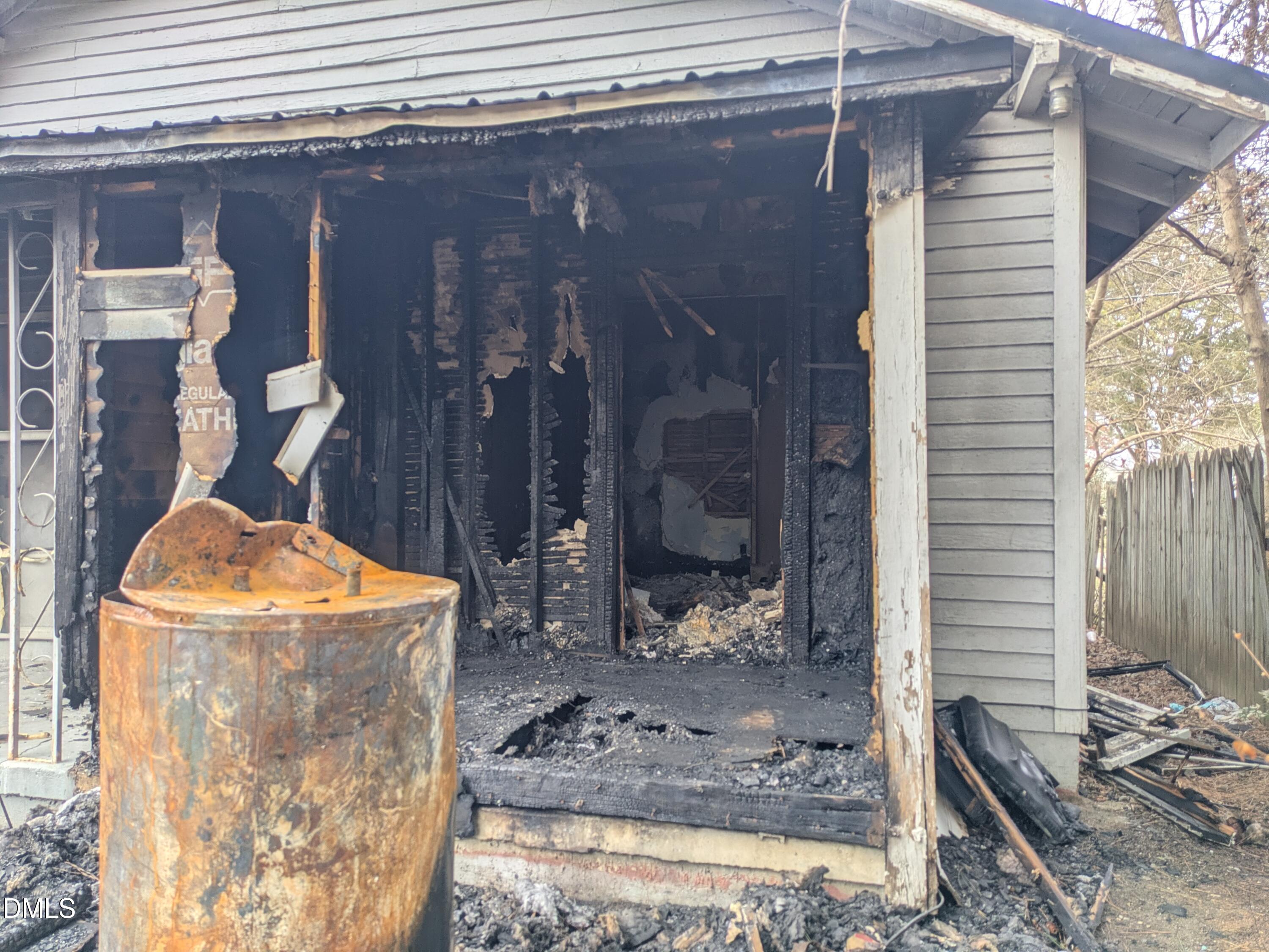 308 E Cleveland Street