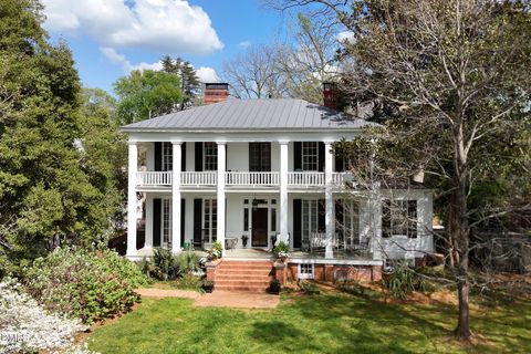 318 N Churton Street Hillsborough NC 27278