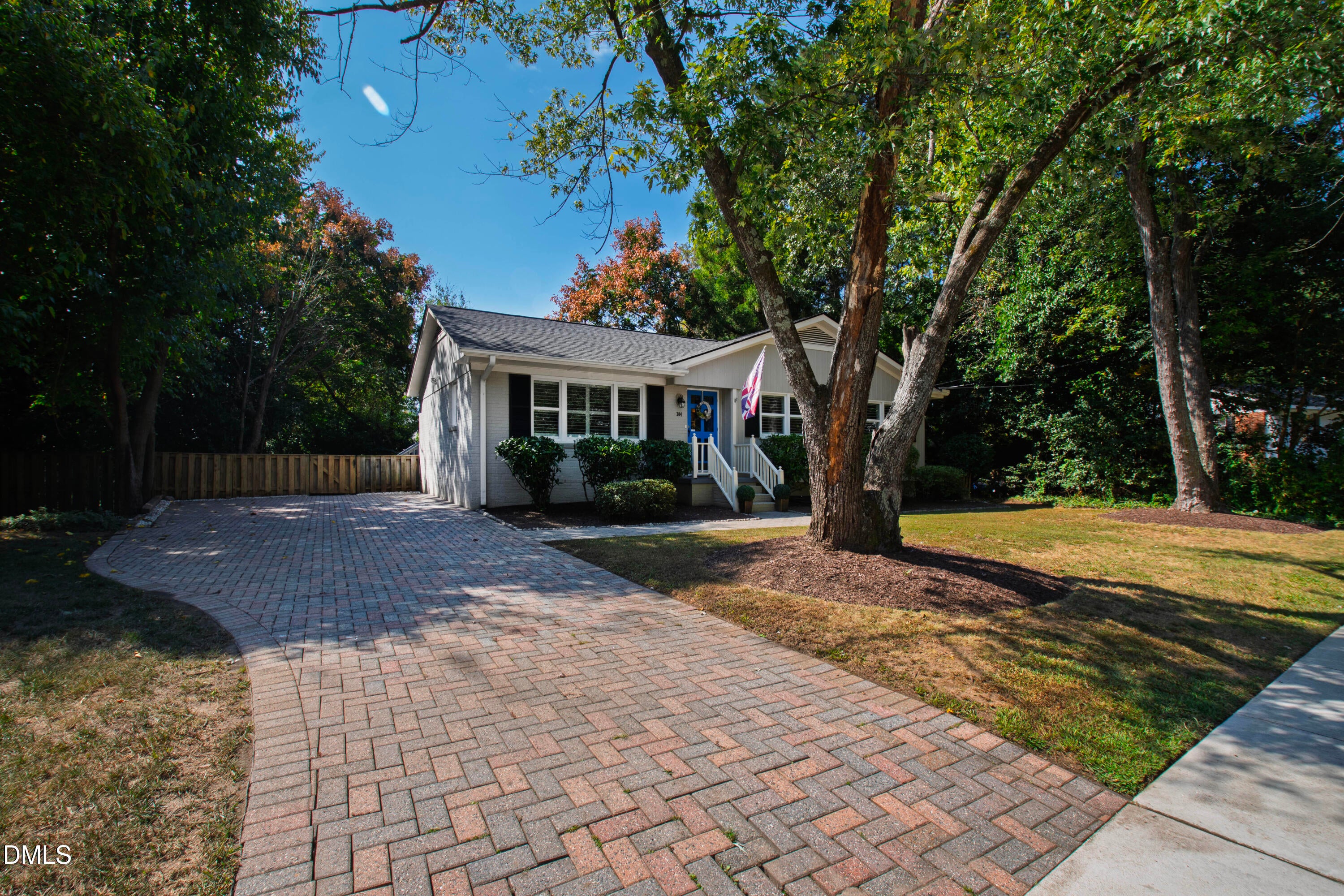 304 Latimer Road