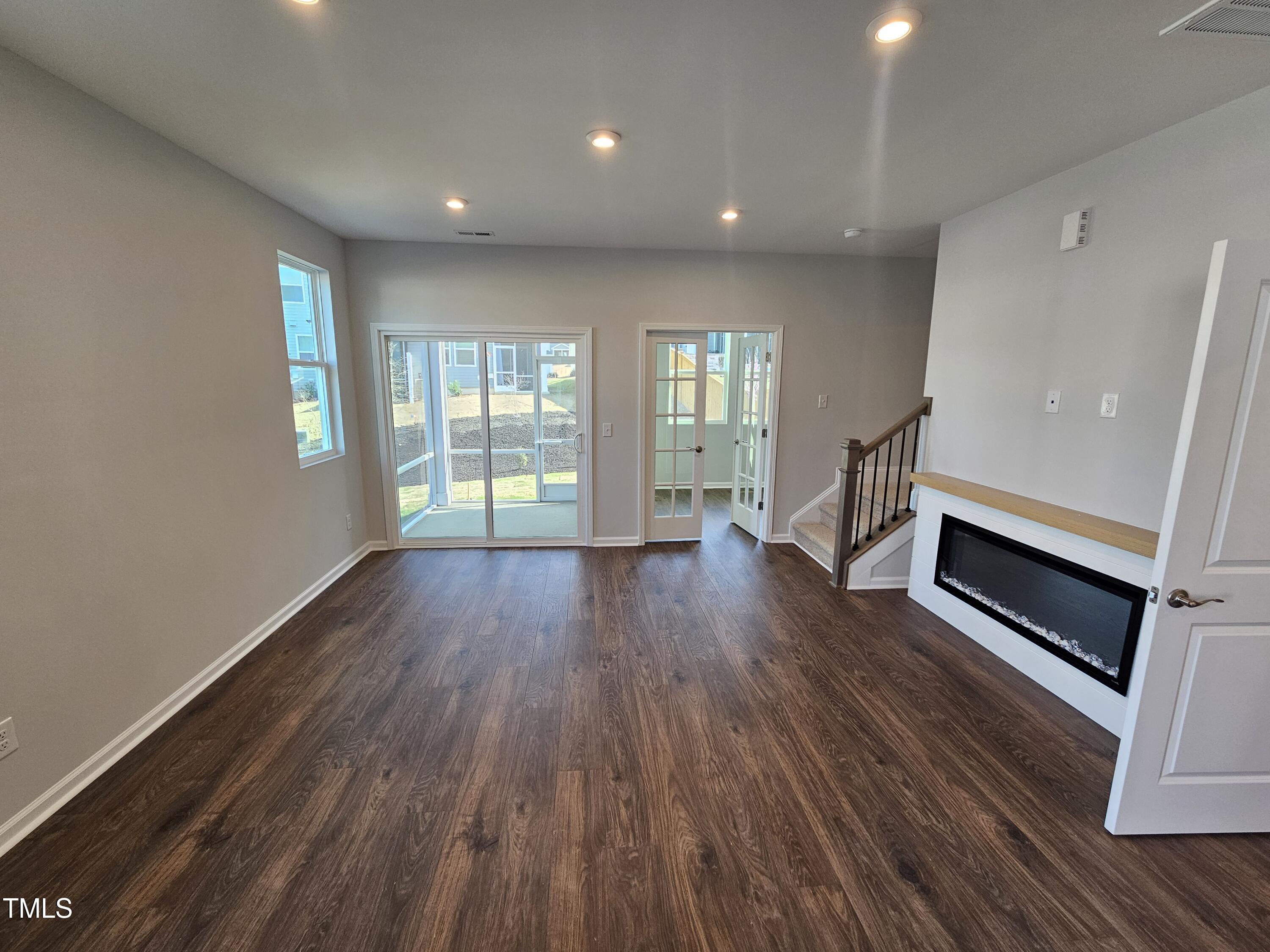 1341 Bessie Court