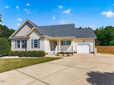 218 Topsail Drive Angier NC 27501