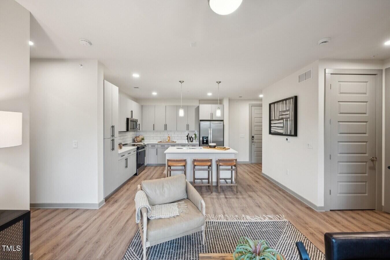 Chapel Hill, North Carolina 27517, United States, 1 Bedroom Bedrooms, ,1 BathroomBathrooms,Residential,Active,49732