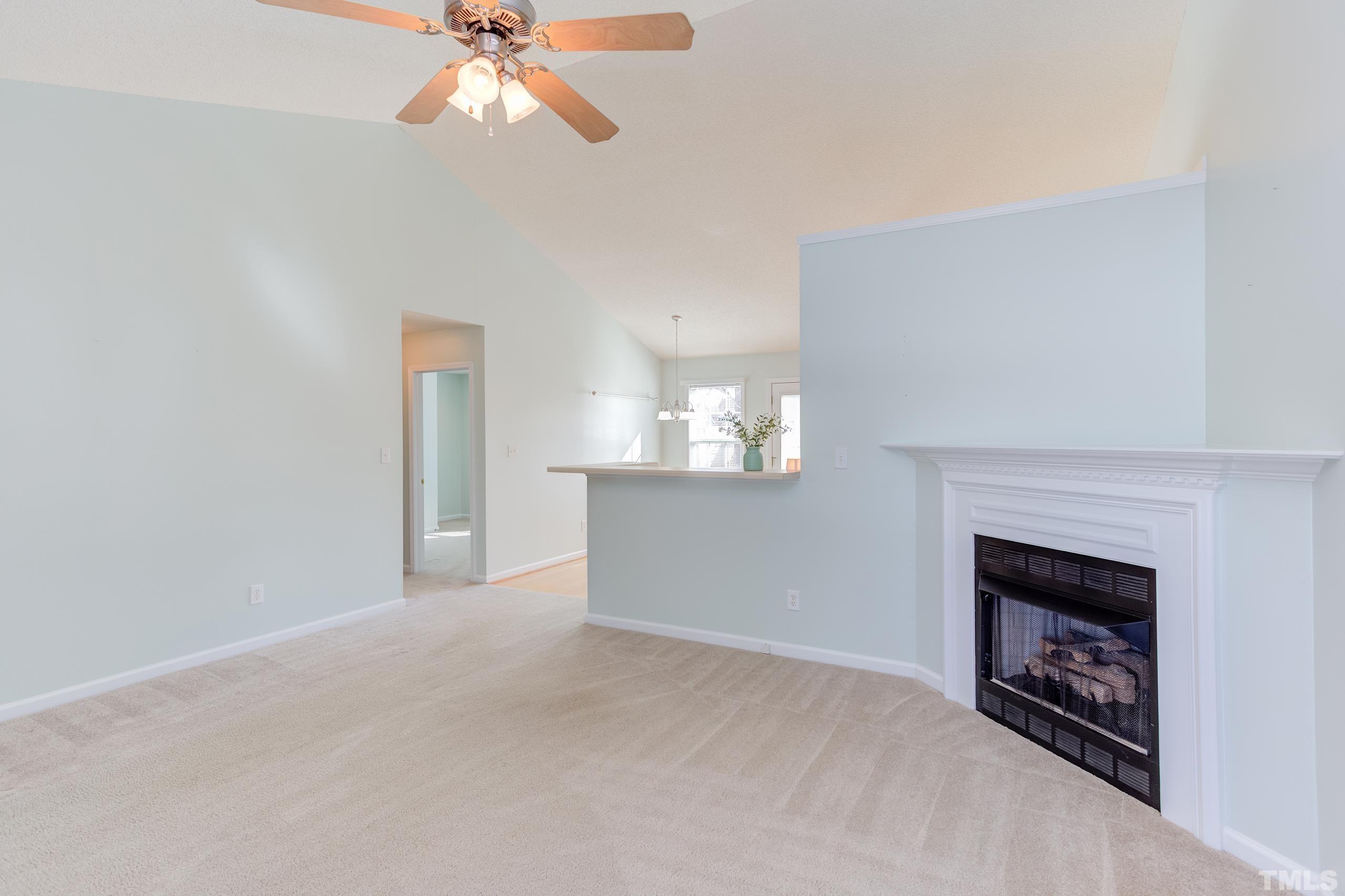 Photo 6 of 33 of 101 S Lintel Drive house