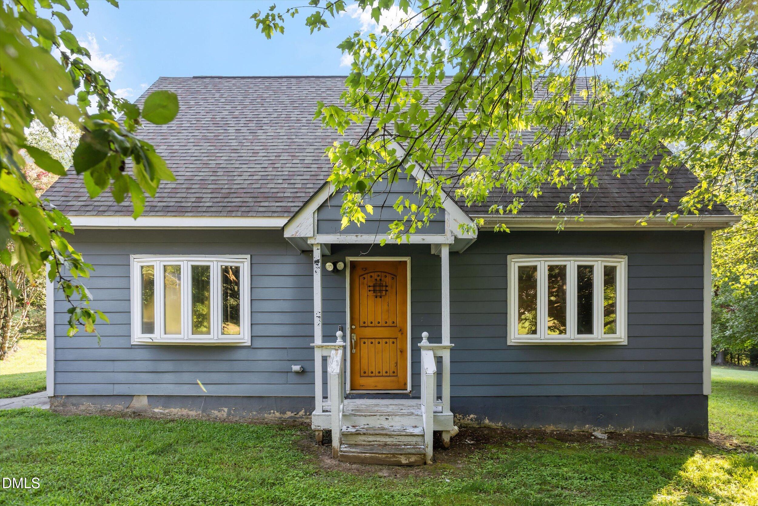 2512 Sundial Circle