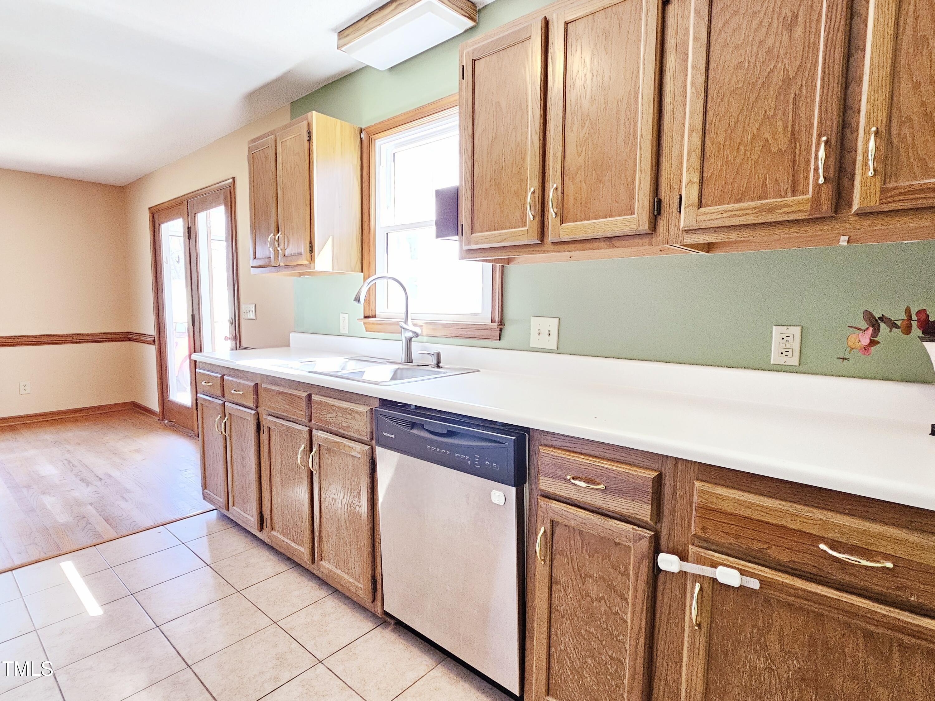 117 Woodcroft Drive Drive