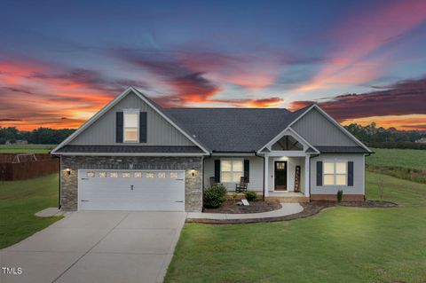 A home in Dunn