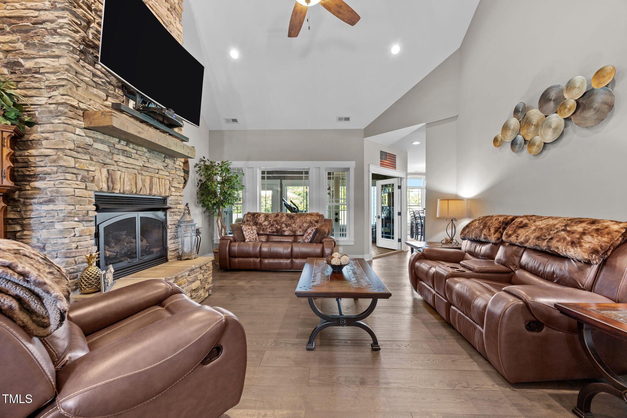 3573 Covington Trail
