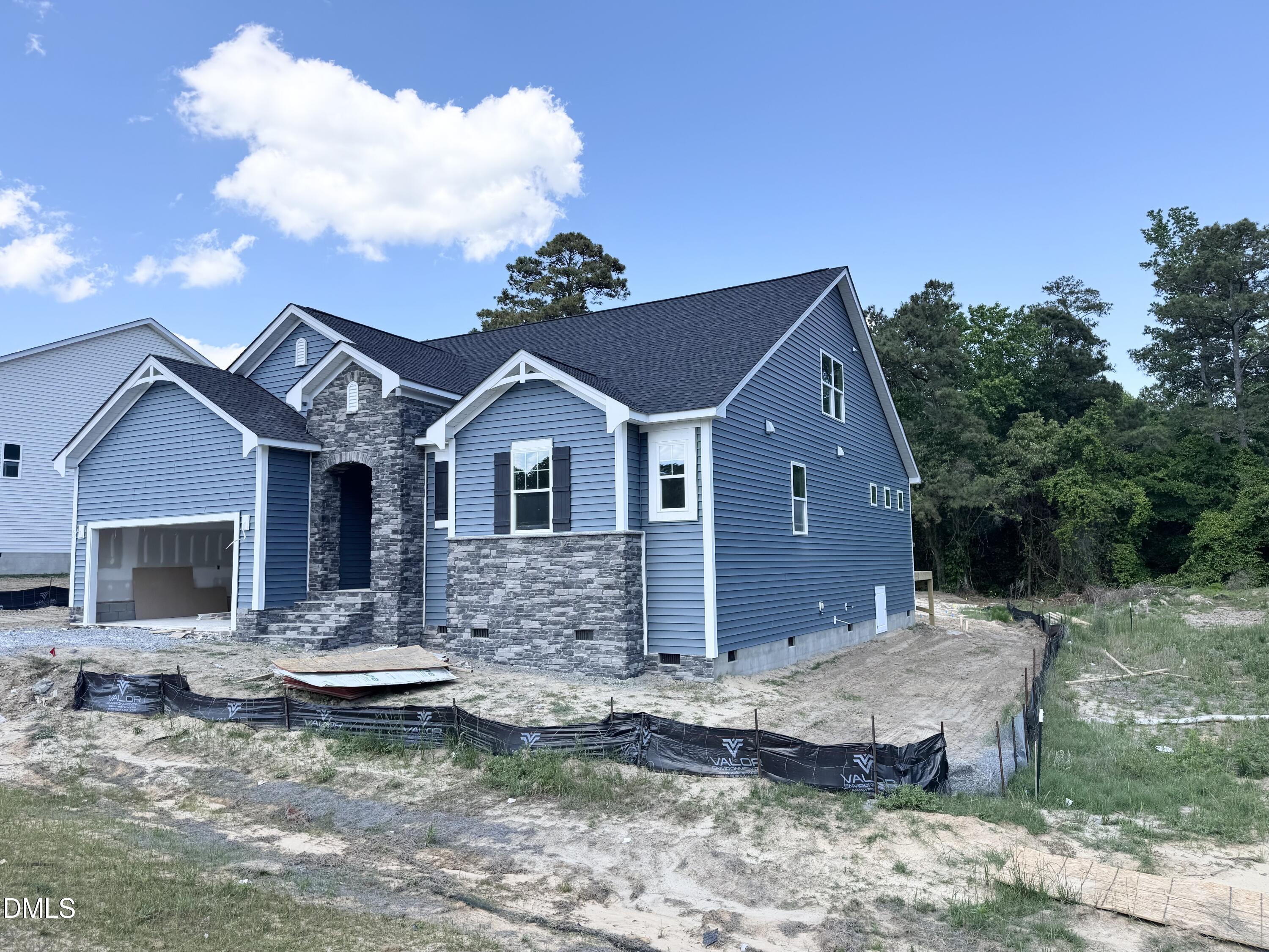 144 Golfview Avenue