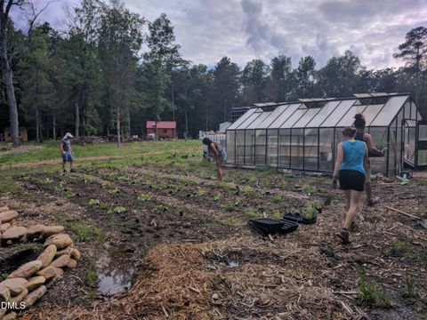 2345 Honeypot Lane Chapel Hill NC 27516