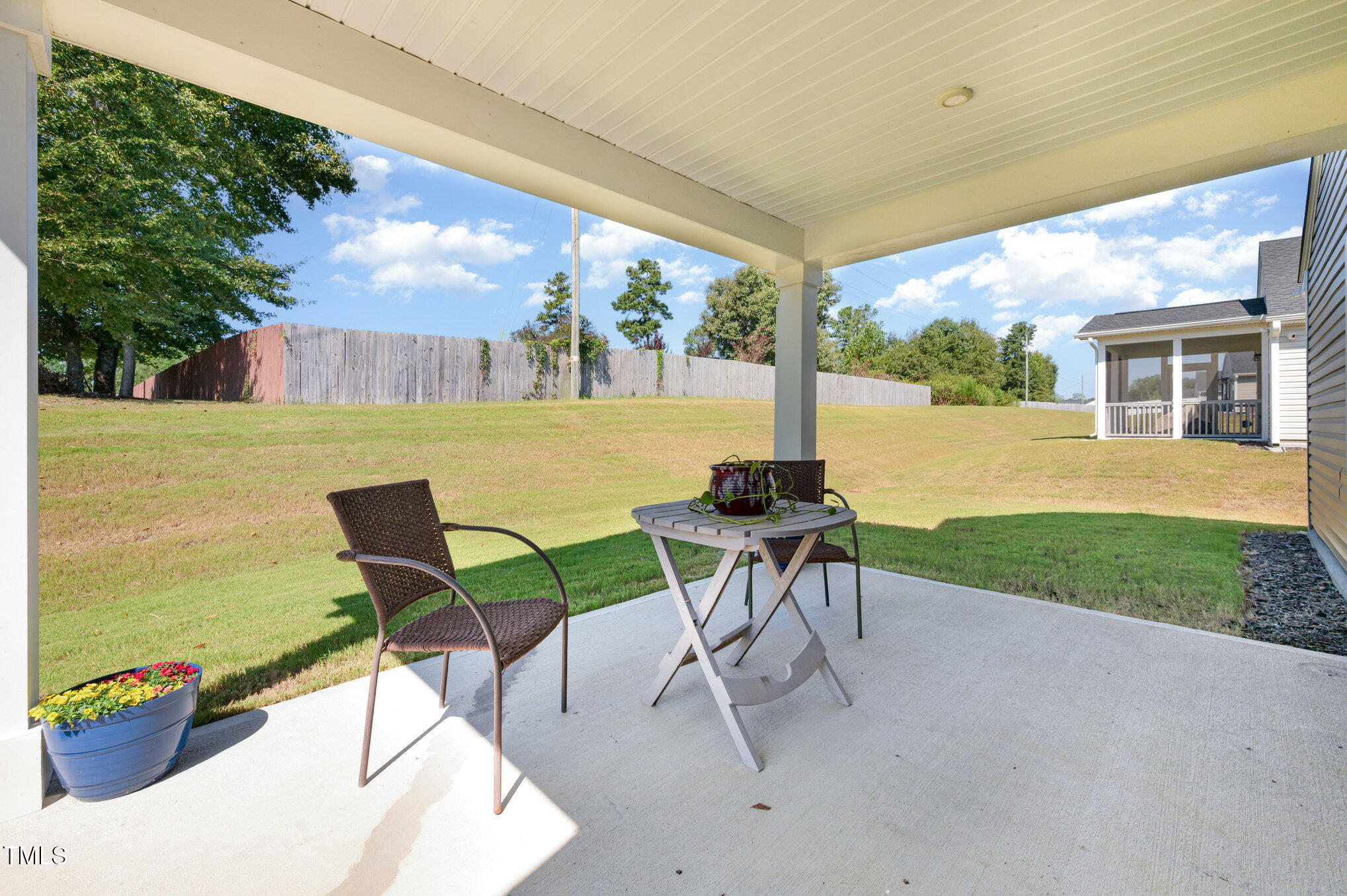 8680 Kenridge Lane