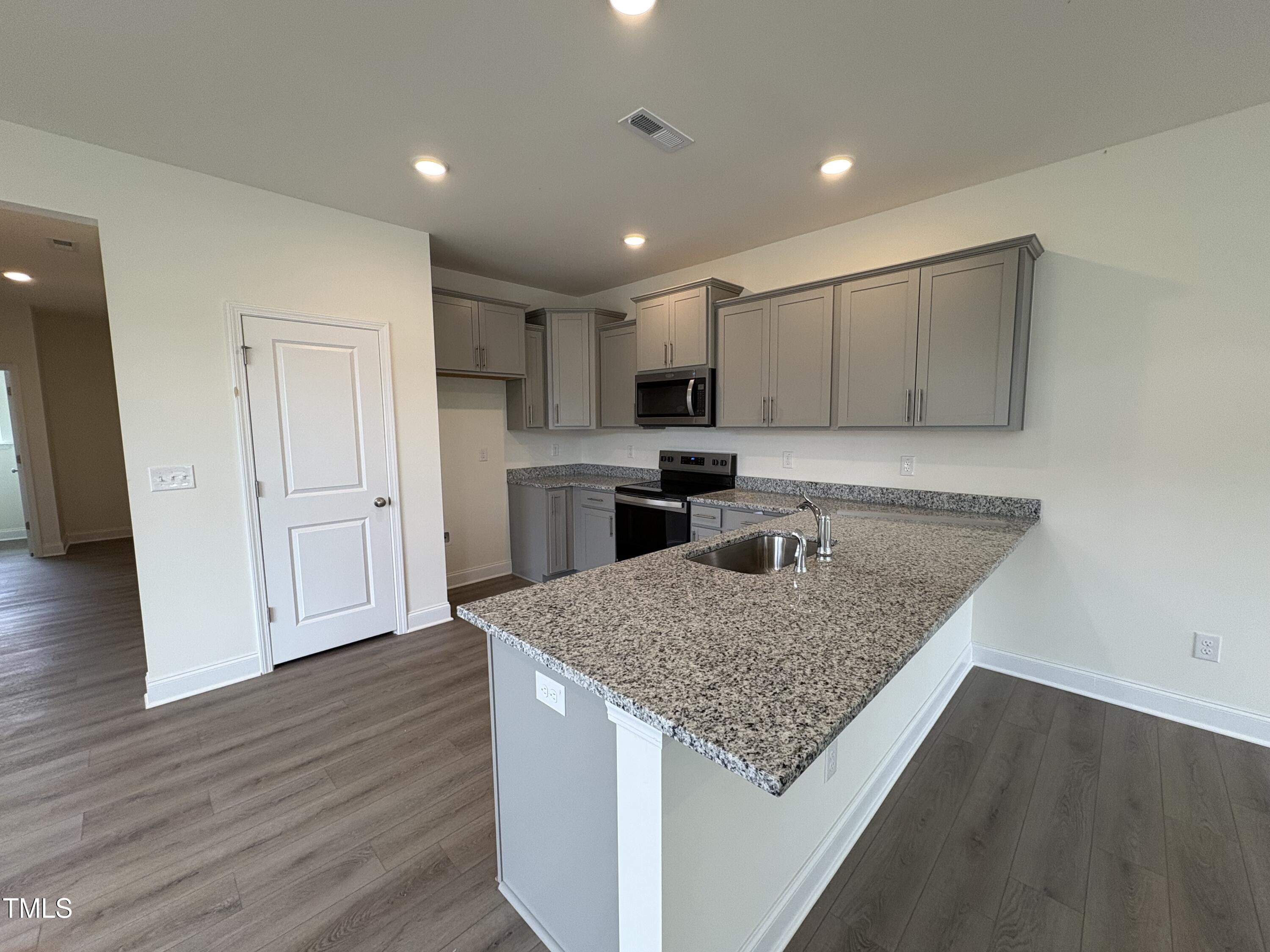 6401 Granite Quarry Drive