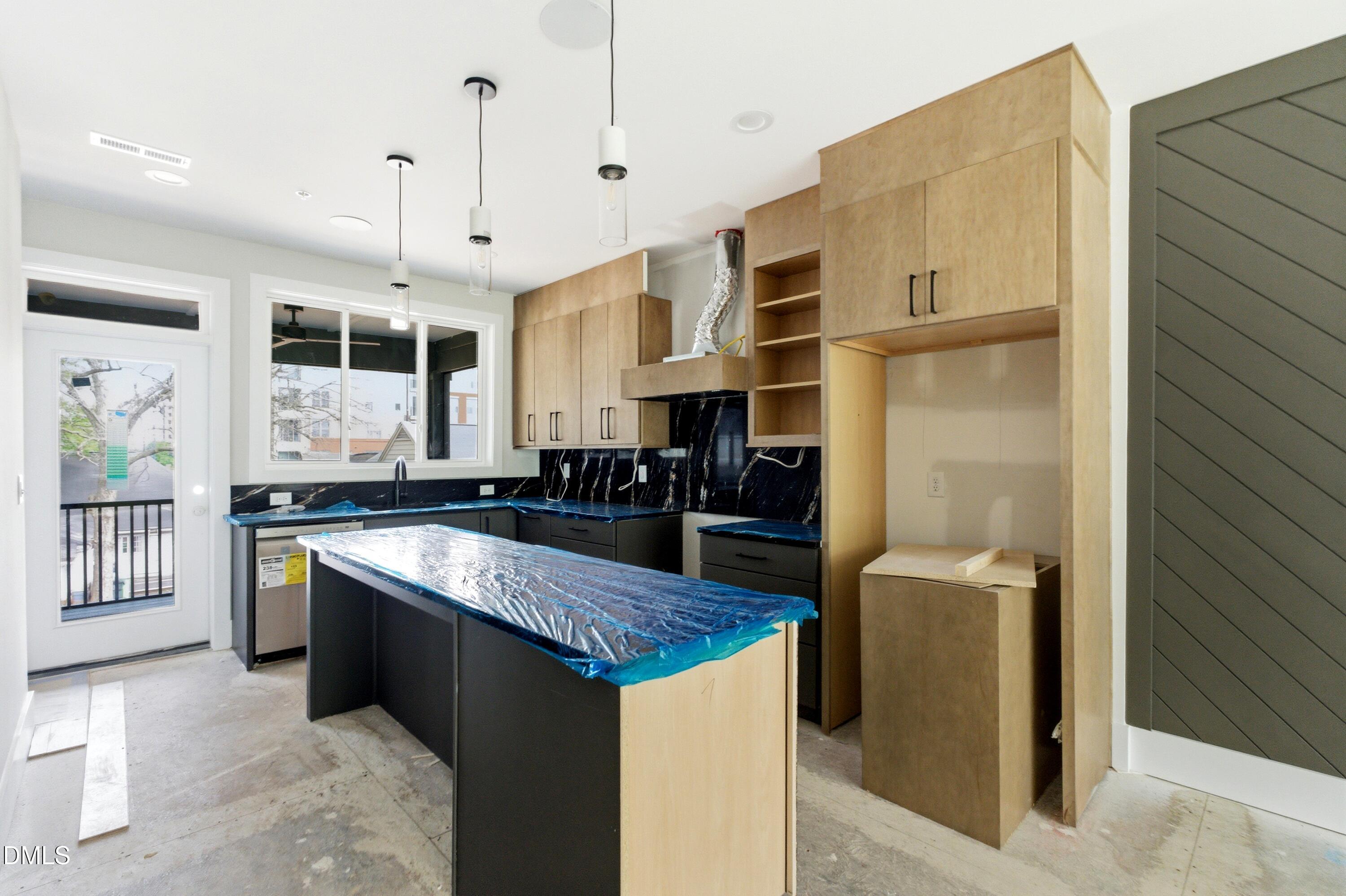 720 Noble Town Way 105