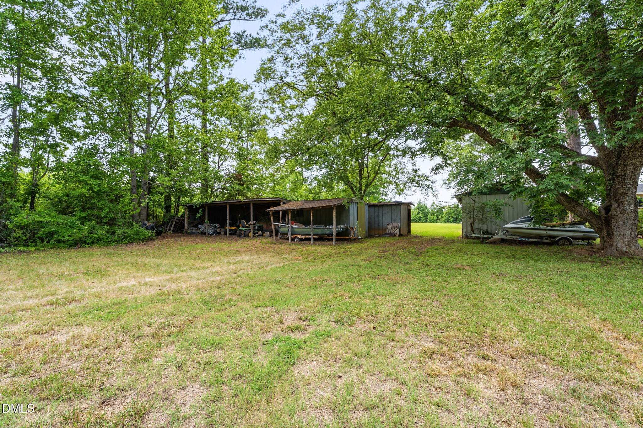818 Van Warren Road
