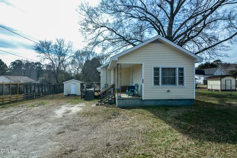 543 W 2nd Street Clayton NC 27520