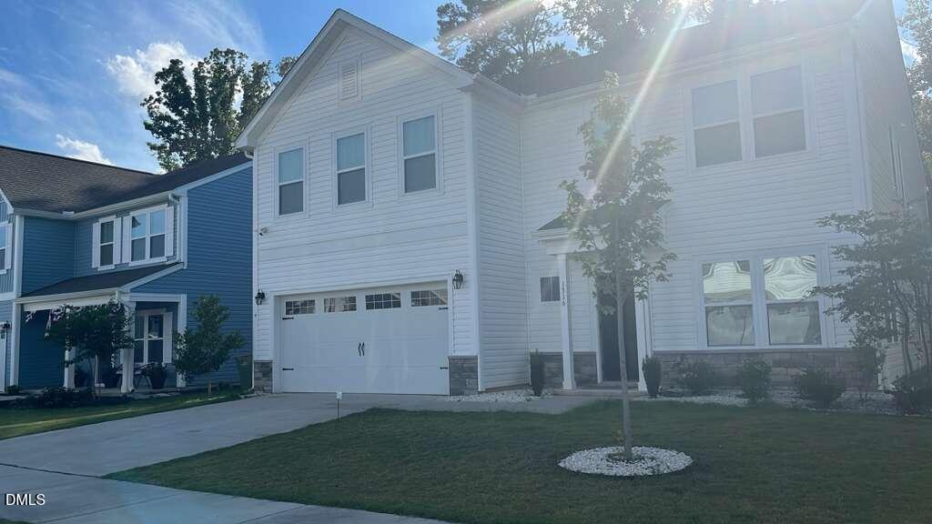 1316 Amos Pk Street