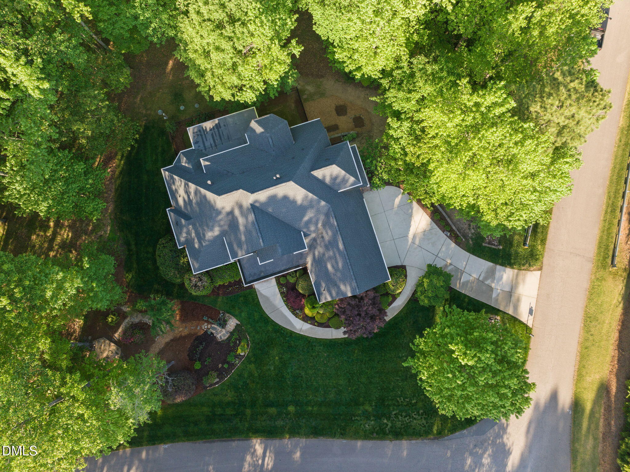 1932 Pleasant Forest Way