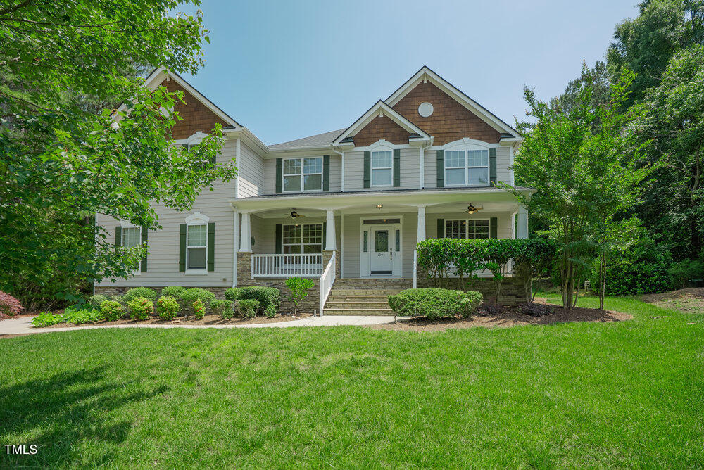 1005 Hidden River Court
