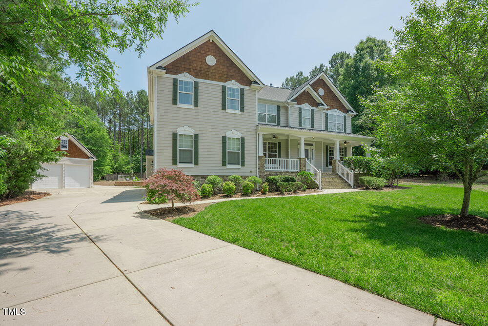 1005 Hidden River Court