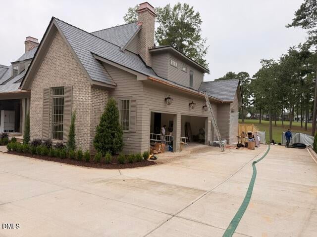 7117 North Ridge Drive