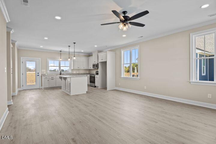 3811 Valleyfield Lane