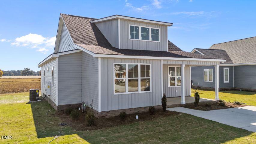 3811 Valleyfield Lane