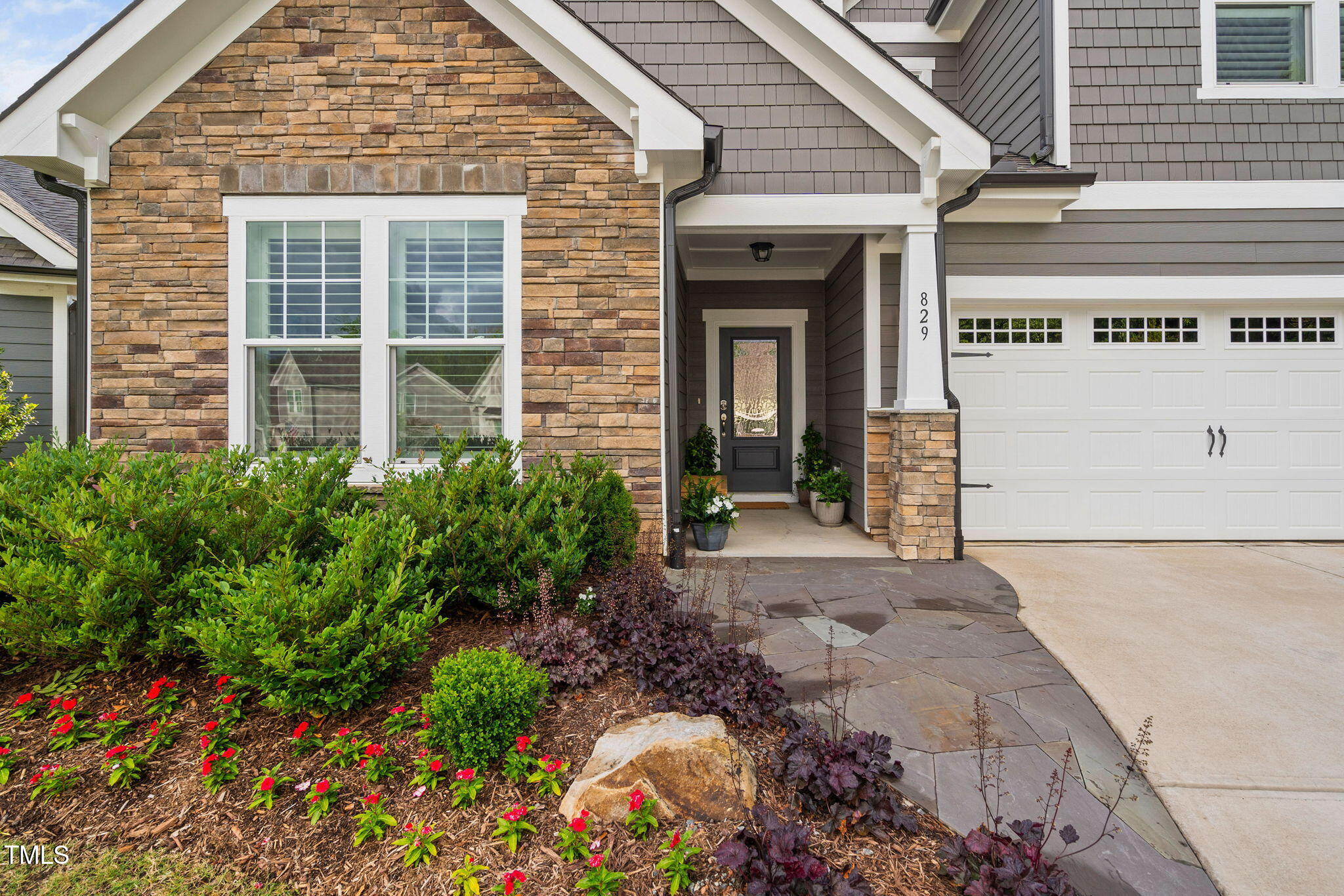 829 Churton Place