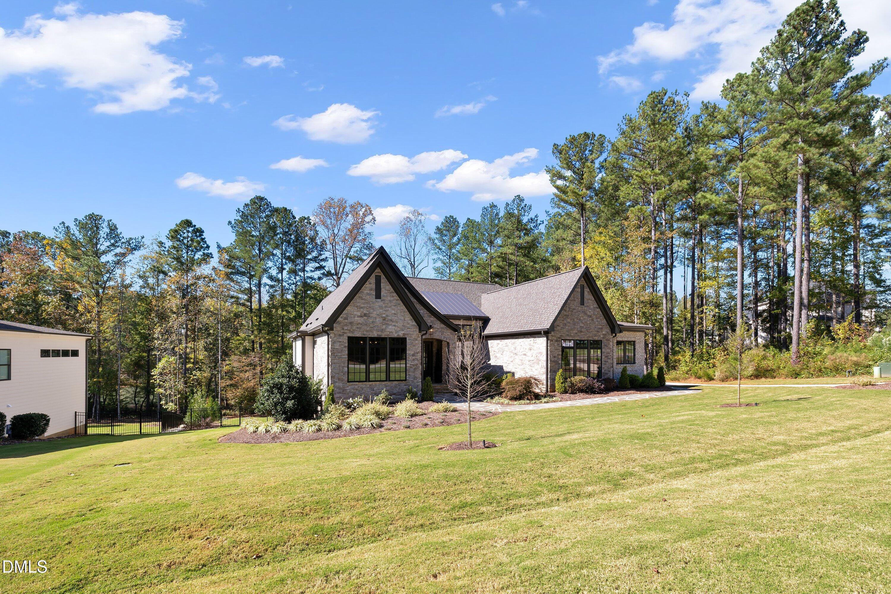 2928 Wexford Pond Way