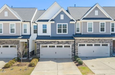 105 Hidden Run Lane Holly Springs NC 27540