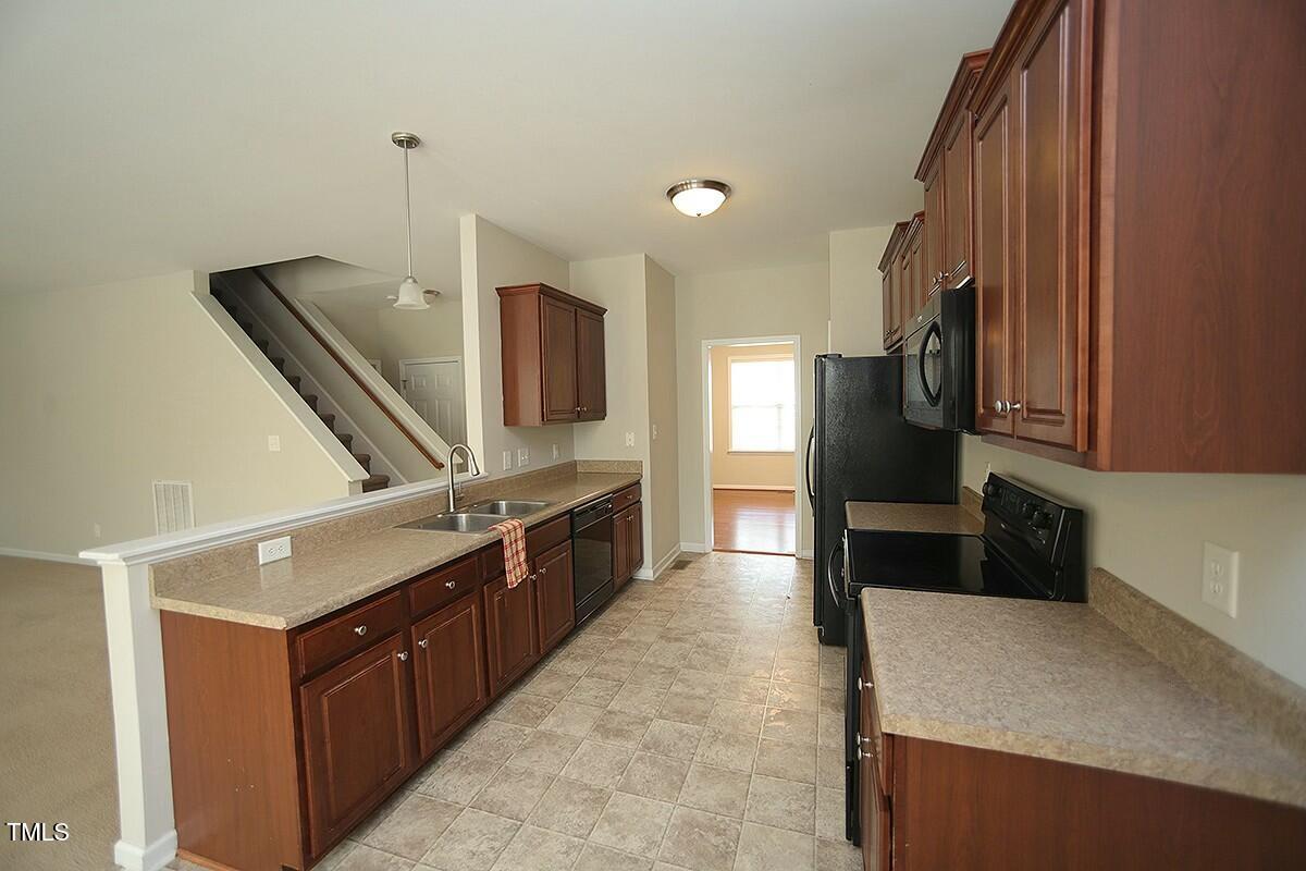 910 Cedar Creek Drive
