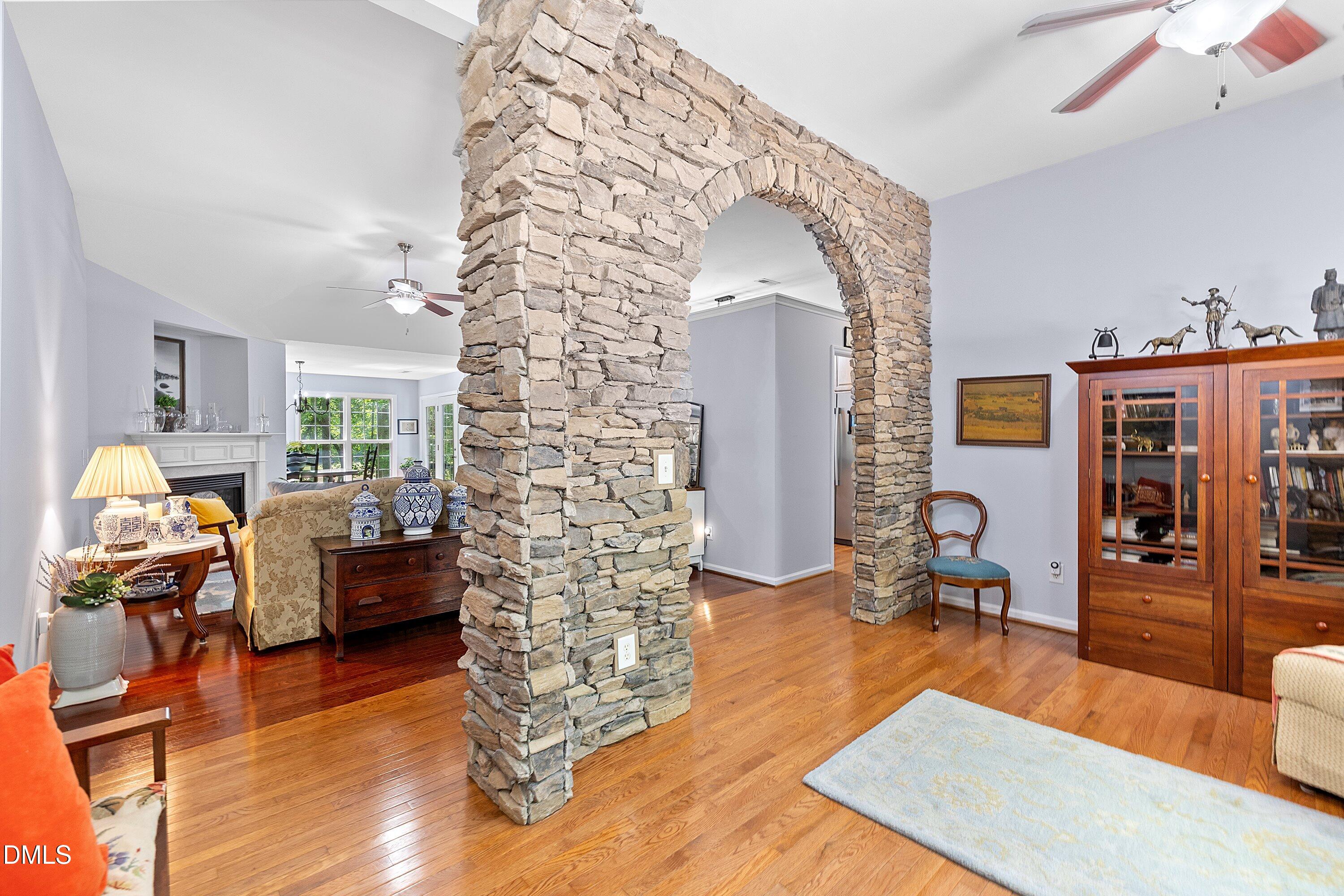 753 Saint Andrews Loop