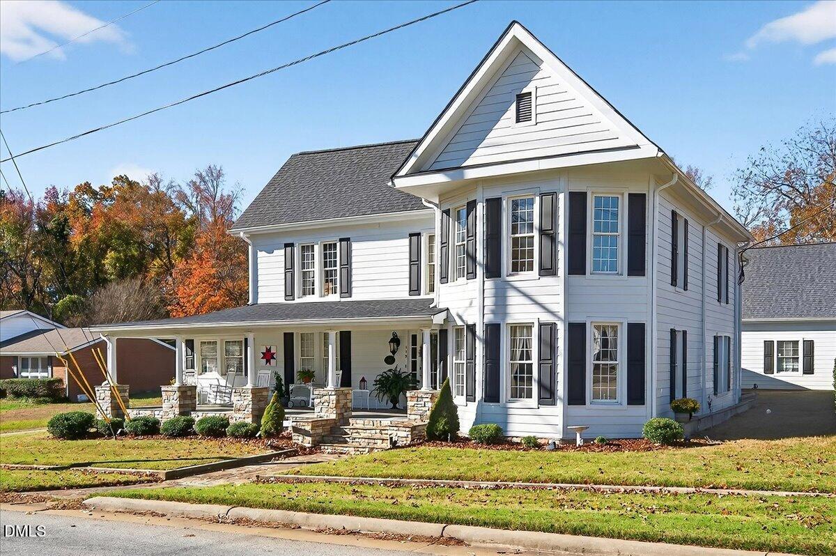 119 N College Street