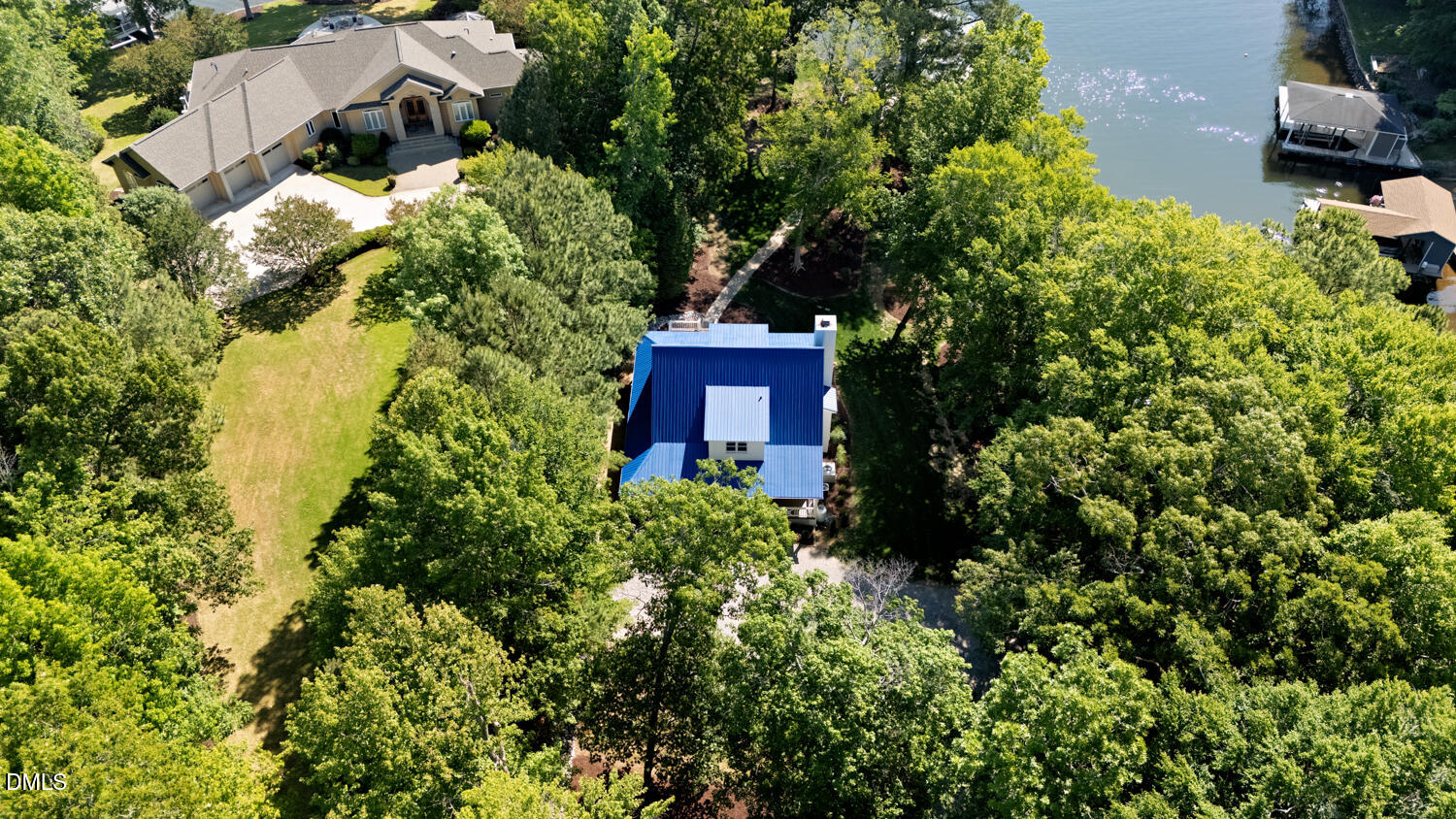 116 Deerwood Court