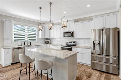 76 Sourgum Court Zebulon NC 27597