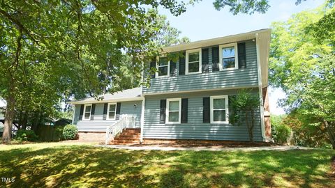 8201 Blue Heron Way Raleigh NC 27615
