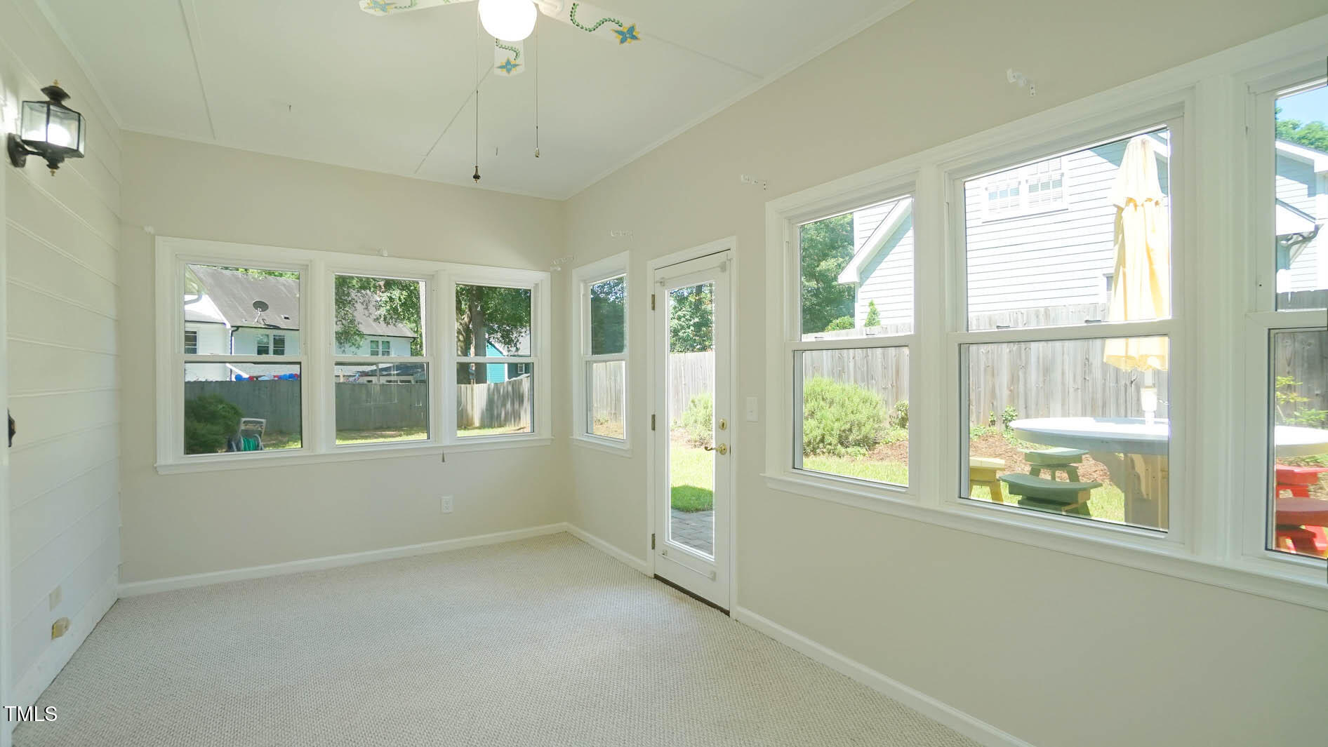 8201 Blue Heron Way
