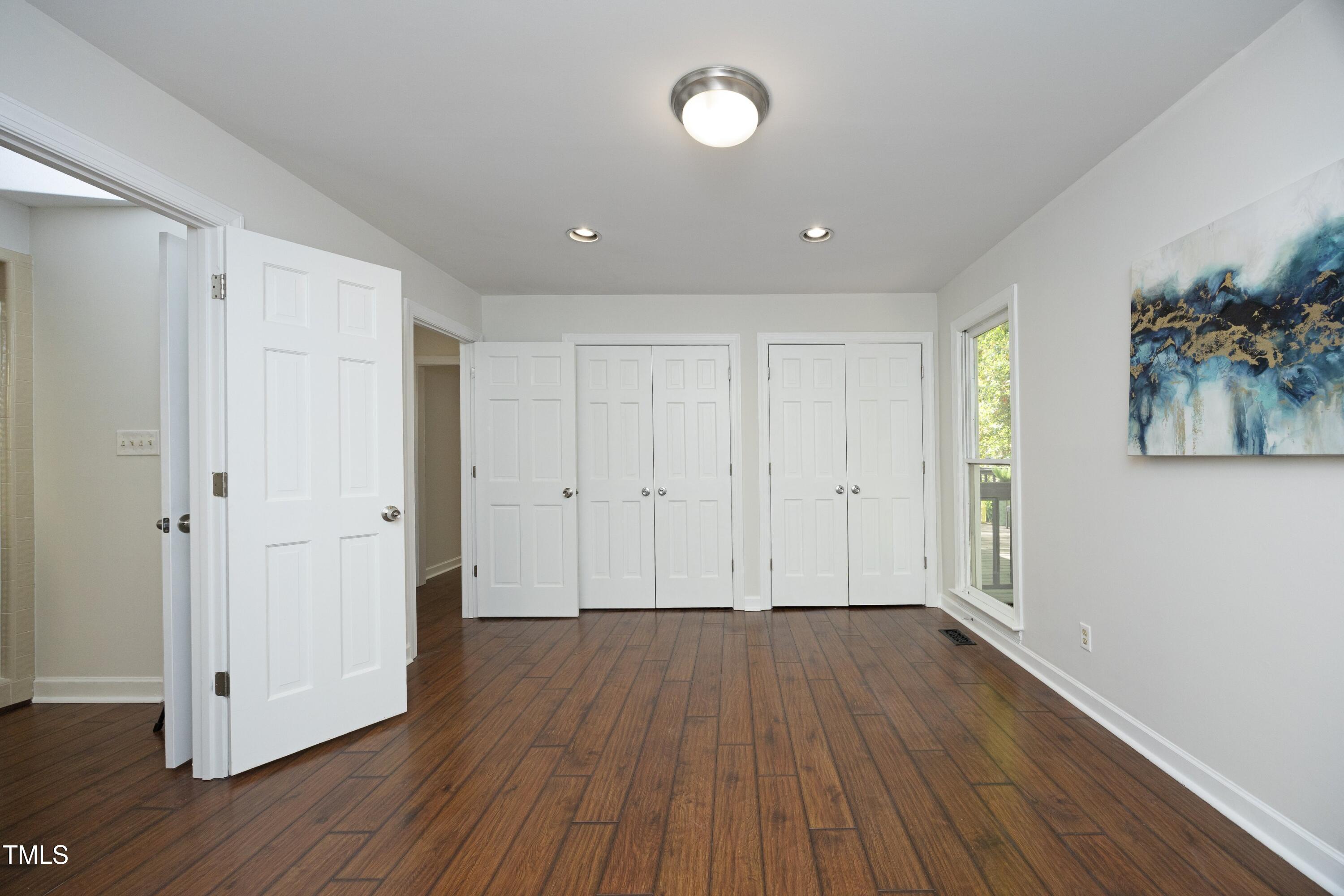 104 Silver Fox Court