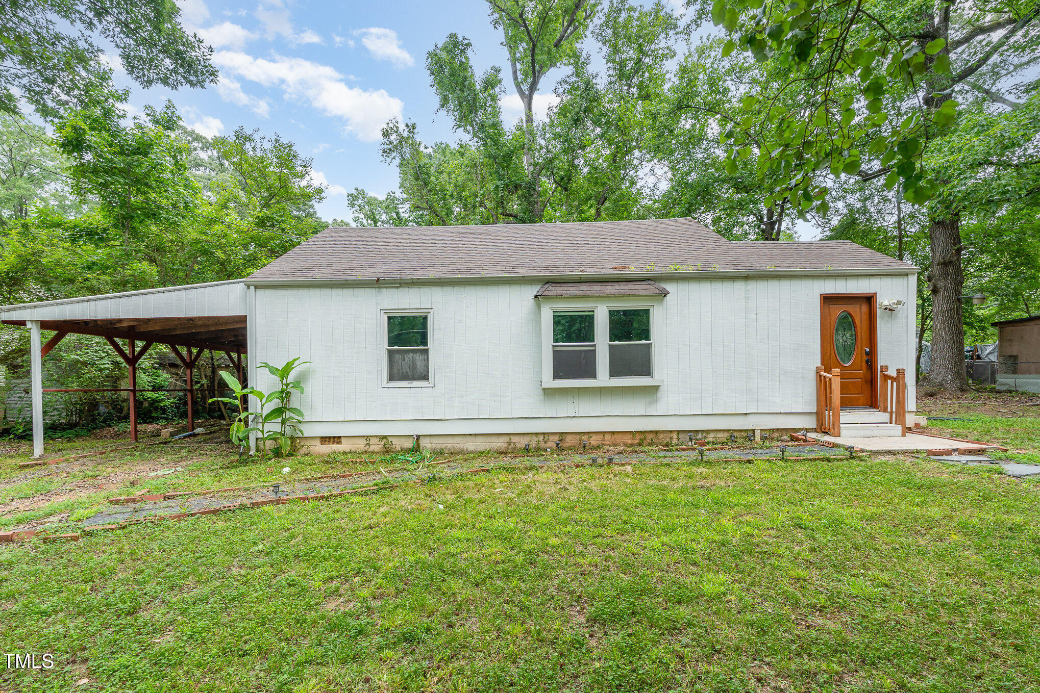 1401 Robinhood Road