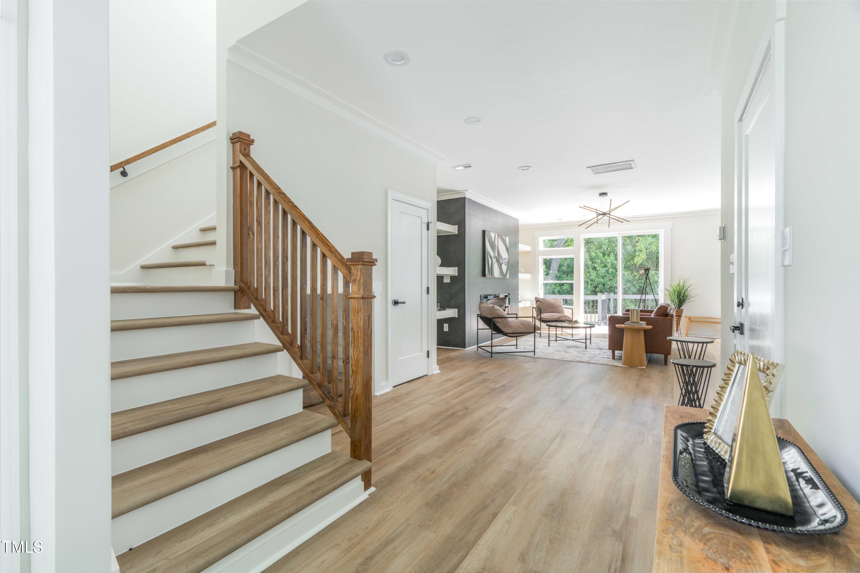 1124 Upchurch Street
