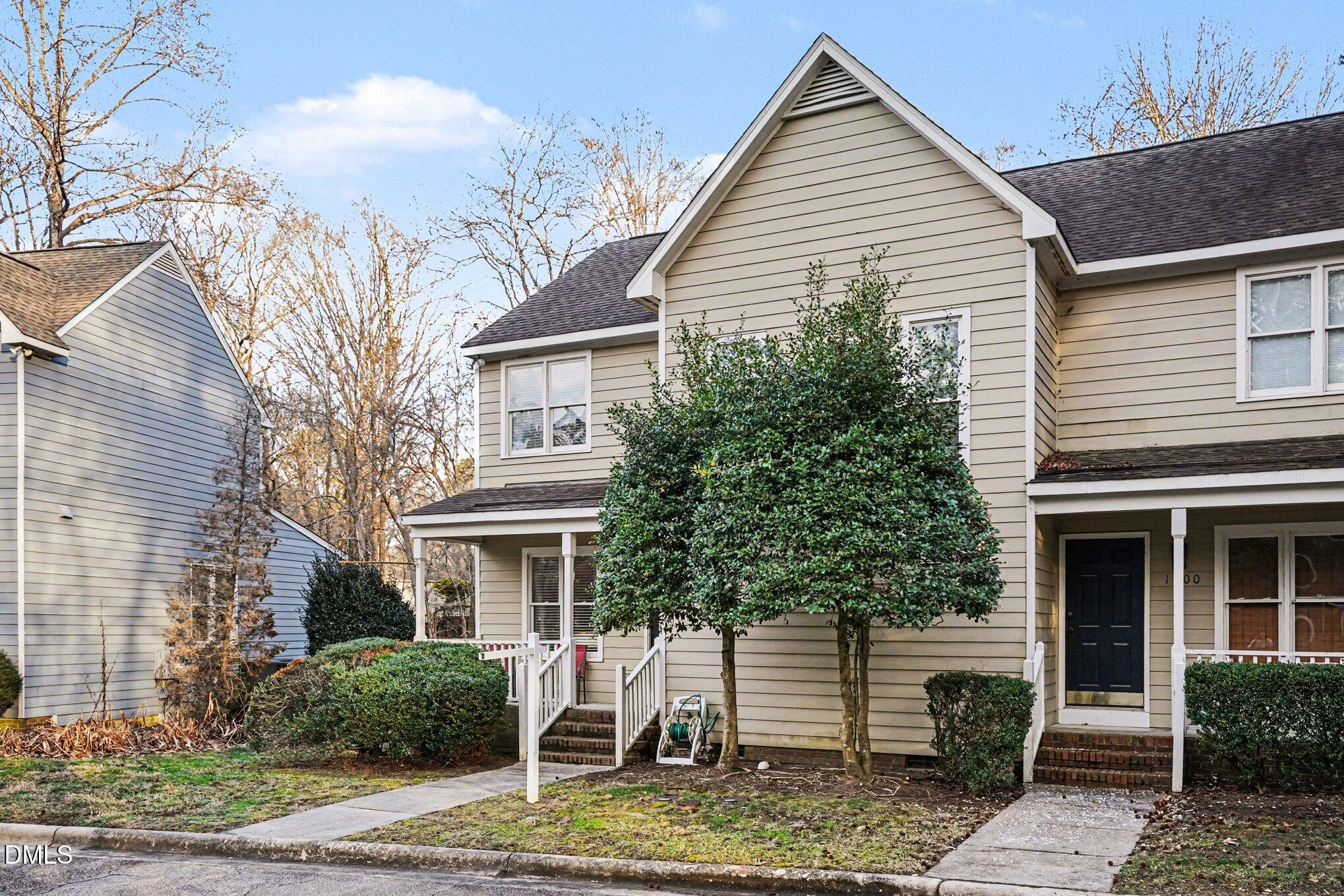 1502 Oakland Hills Way