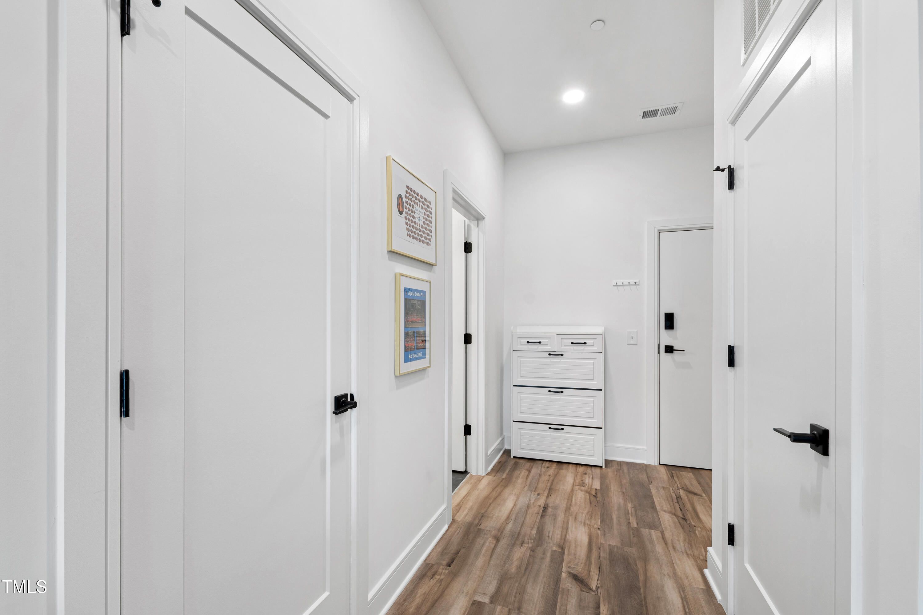 615 Daniels Street 318