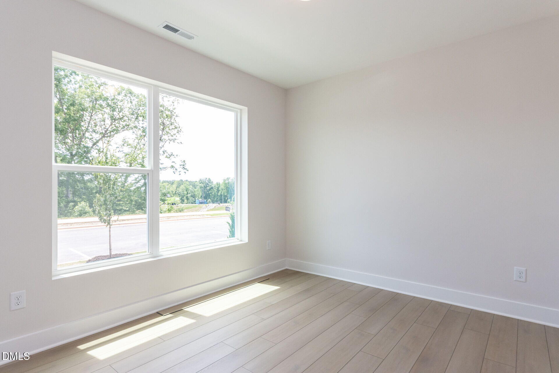 354 North Village Parkway