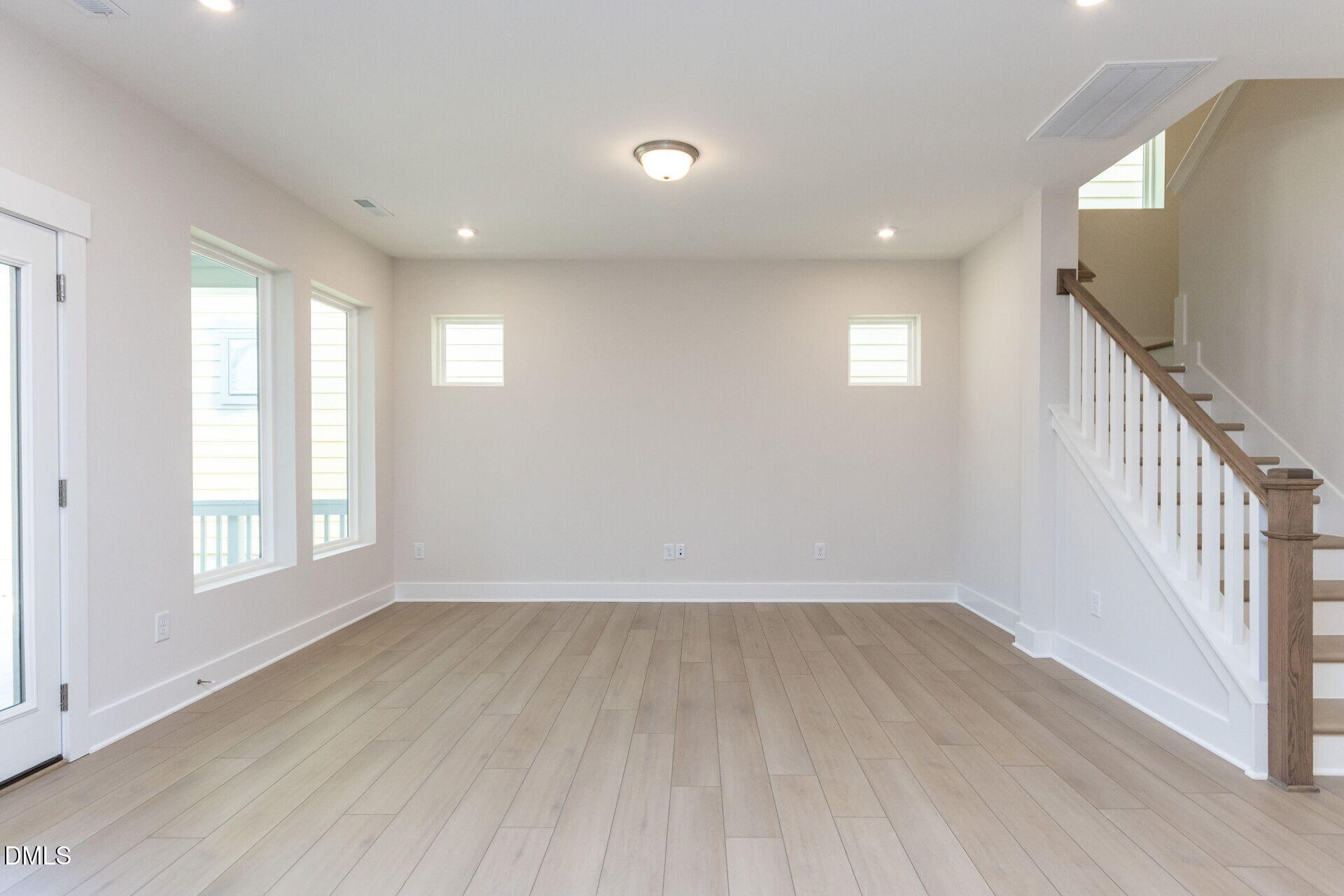 354 North Village Parkway