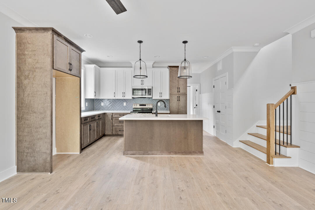 317 W Murray Avenue