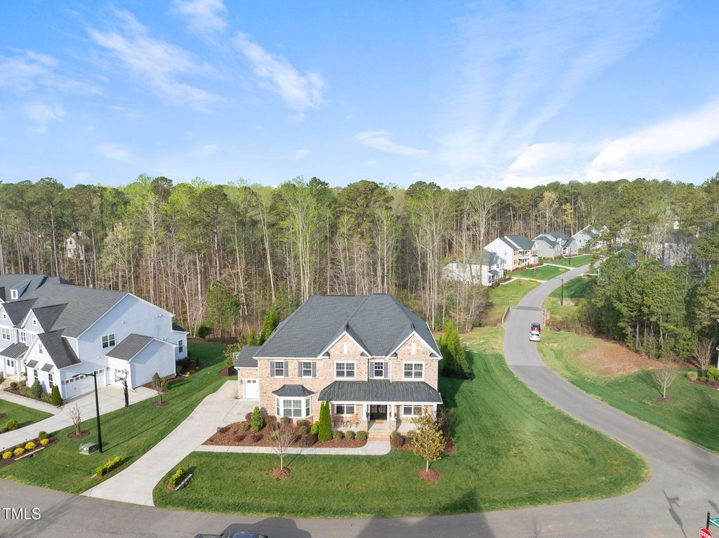 listing image 44