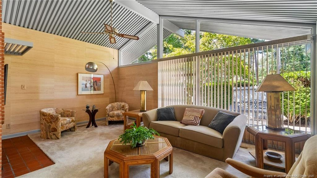 1437 Pine Valley Loop